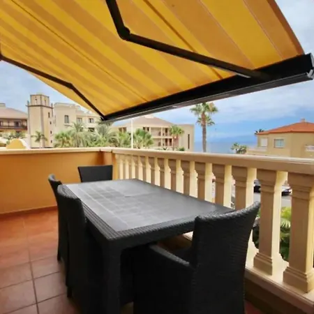 Beautiful In Charming Place El Duque Адехе