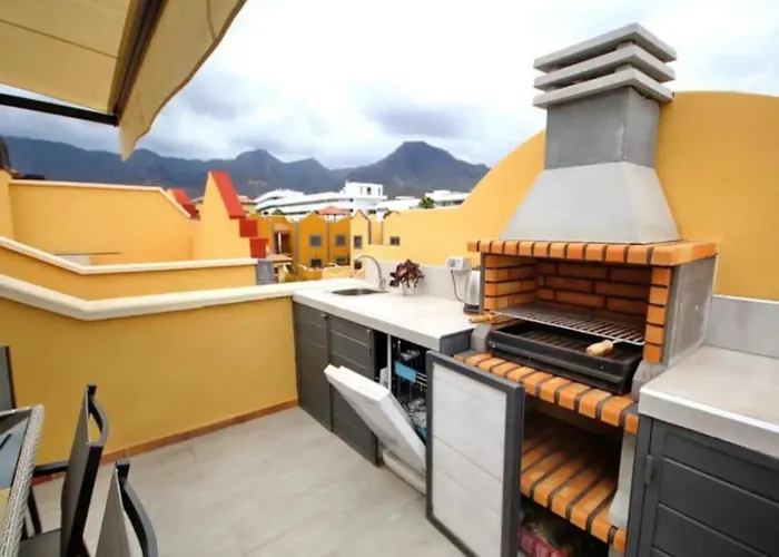 Beautiful In Charming Place El Duque Apartment *